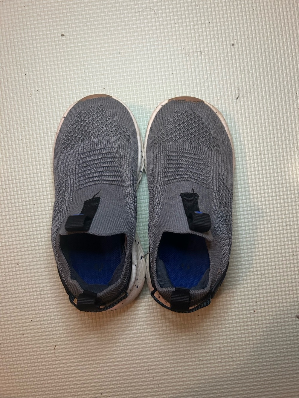Kids Charly Bigorele Slip-On Knit Athletic Shoes - Gray Size 11